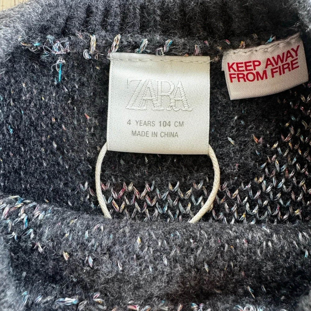 Zara toddler girl 4T Star Sweater - Picture 3 of 3